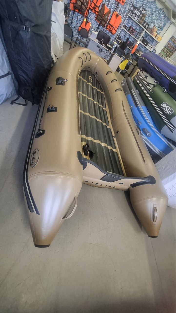 Лодка Badger Air Line 420